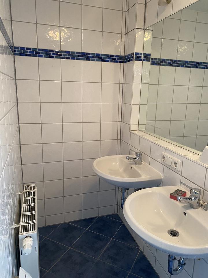 Tolle, große Dachgeschoßwohnung in Augsburg-Göggingen nähe Wertach – Bild 11