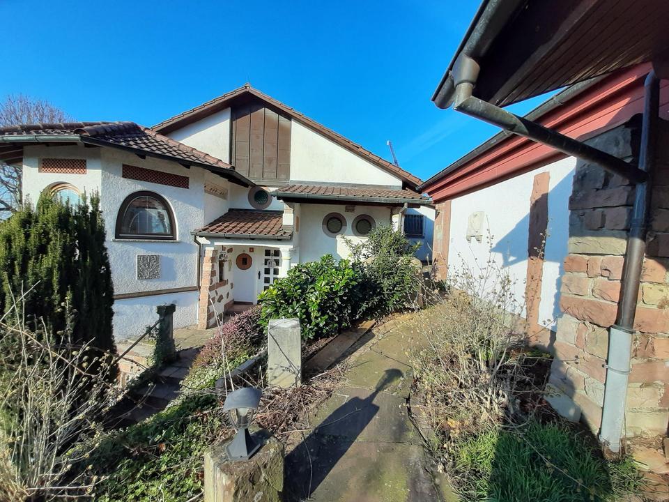 Traumaussicht in die Rheinebene - Einfamilienhaus mit Einliegerwohnung und Ausbaupotenzial – Bild 3