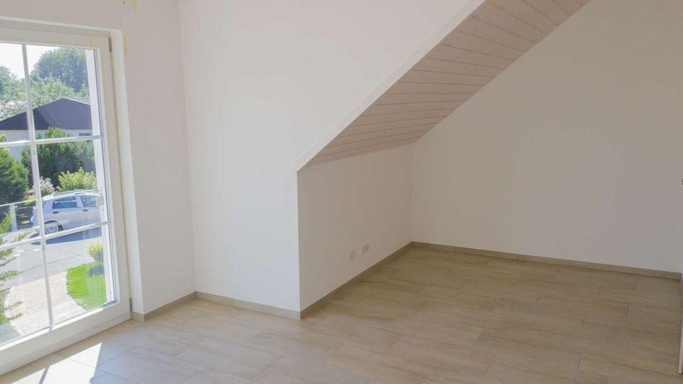 Luxuriöse, neuwertige Doppelhaushälfte im modernen Landhausstil – Bild 17