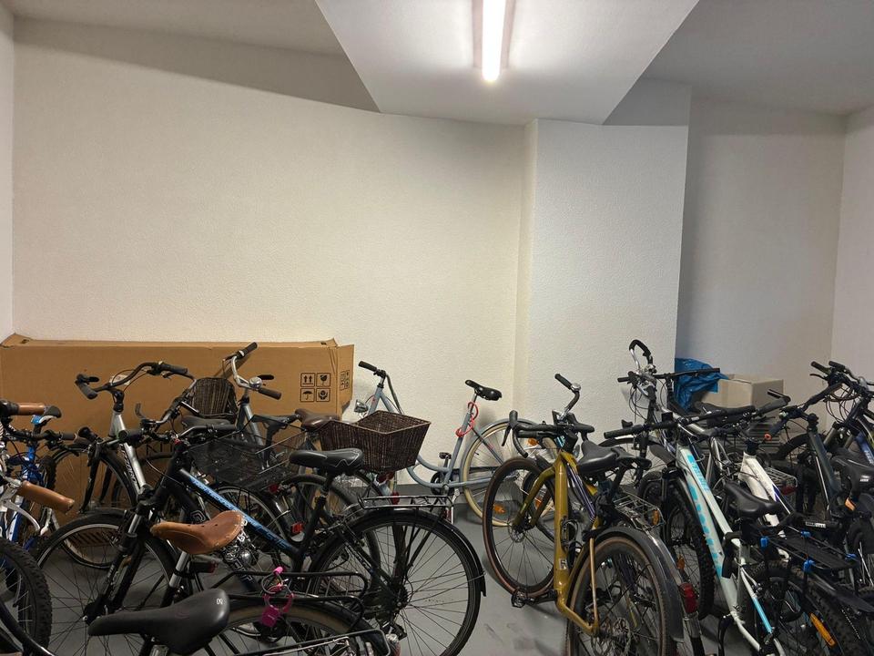 Studentenwohnung Exklusive 1 Zimmer Wohnung Appartment mit Loggia für Studenten TH Nähe – Bild 8