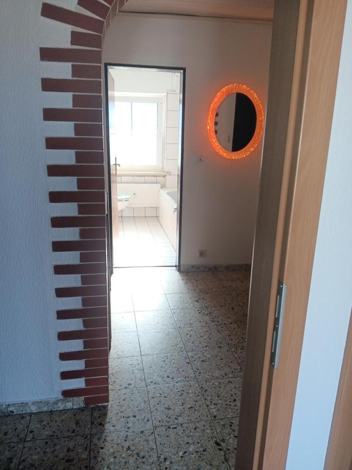 Zweifamilienhaus. Keine Käuferprovision. – Bild 3