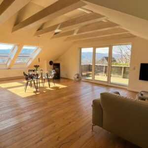 Für 2: Sonniges Penthouse-Loft mit Balkon und Vollbad ab 1.7.2026