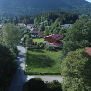 Baugrundstück für Einfamilienhaus / Doppelhaus - Baulücke