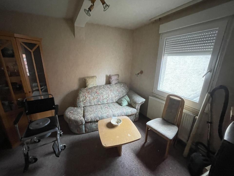 Großes Grundstück, Haus und Scheuer mit Ausbaupotential – Bild 9