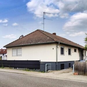 Modernisiertes Bungalow ohne Provision