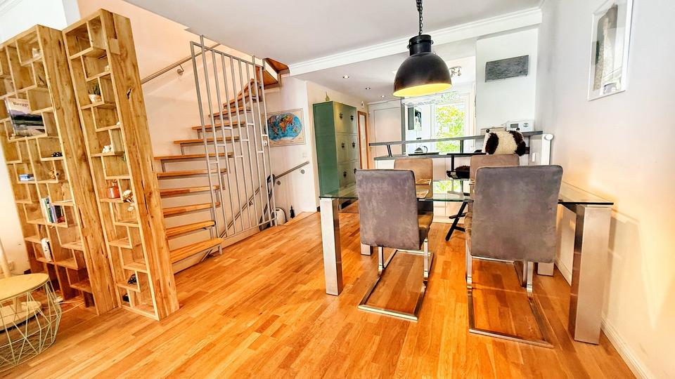 Zwischenmiete: Reihenhaus - Flair mit Garten, Office & Smarthome, all inclusive in Hamburg Nord – Bild 3