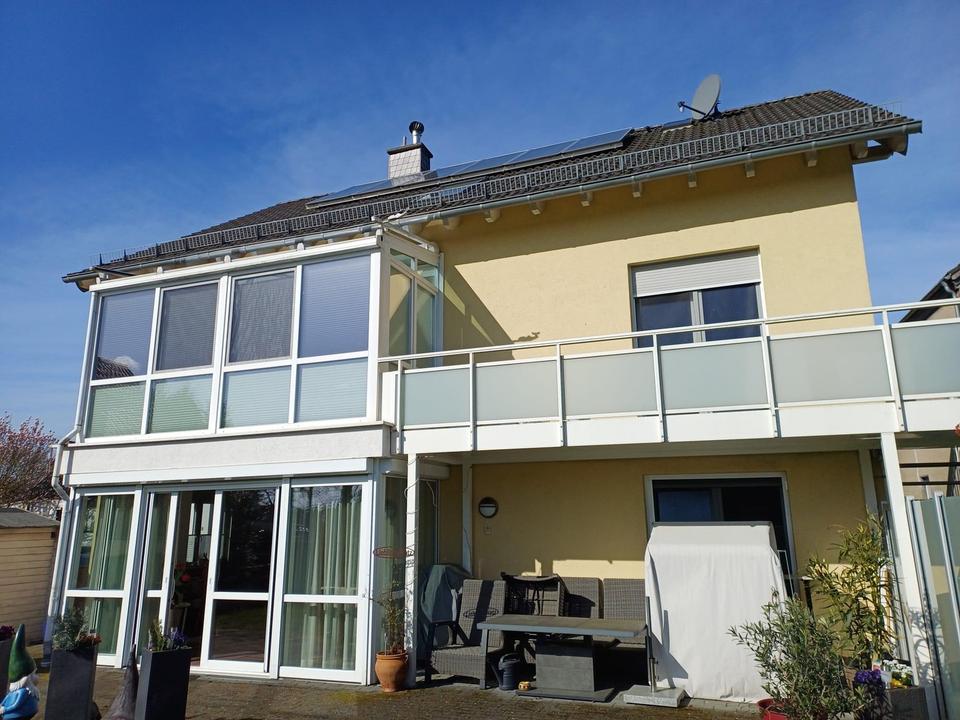 Komfortwohnung mit Wintergarten und Balkon in ruhiger Stadtrandlage – Bild 3