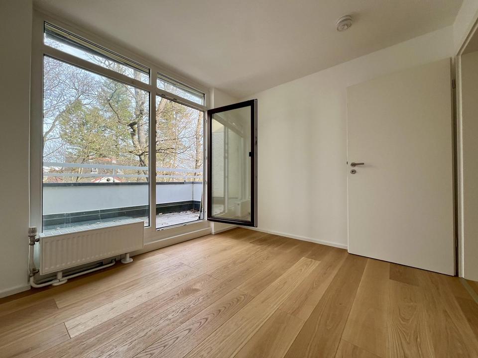 Sonniges Penthouse mit 3 traumhaften Terrassen | kernsaniert | provisionsfrei – Bild 7