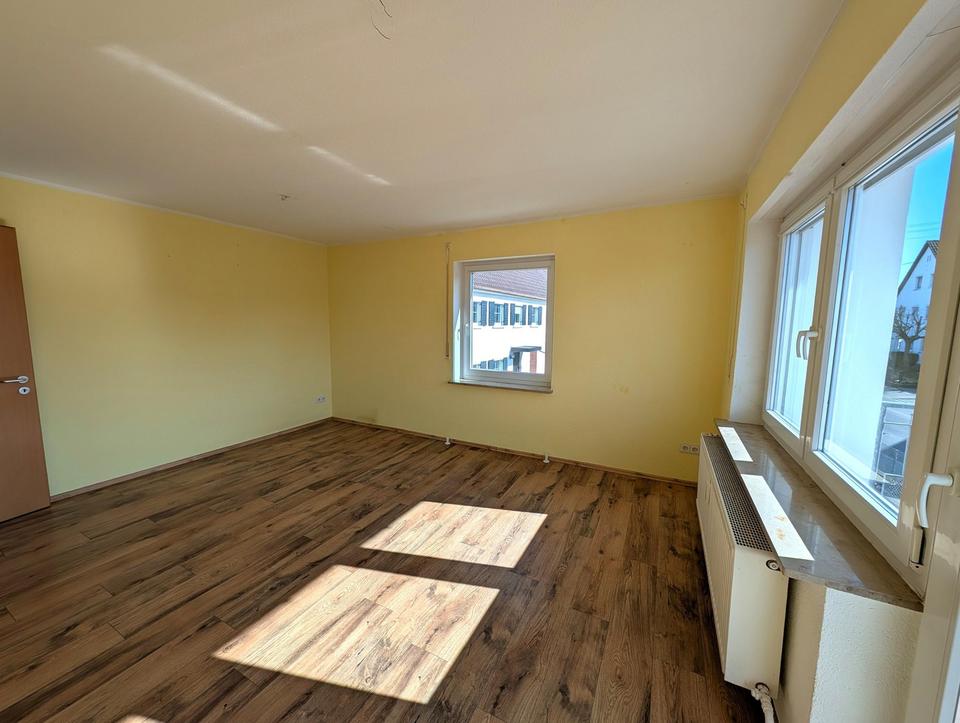 Helle 3-Zimmer-Wohnung mit Balkon und Tageslichtbad I frei I ohne Provision – Bild 2