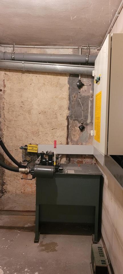 Barrierefrei wohnen in Zweifamilienhaus mit Lift, Garten & Autostellplätze – Bild 38