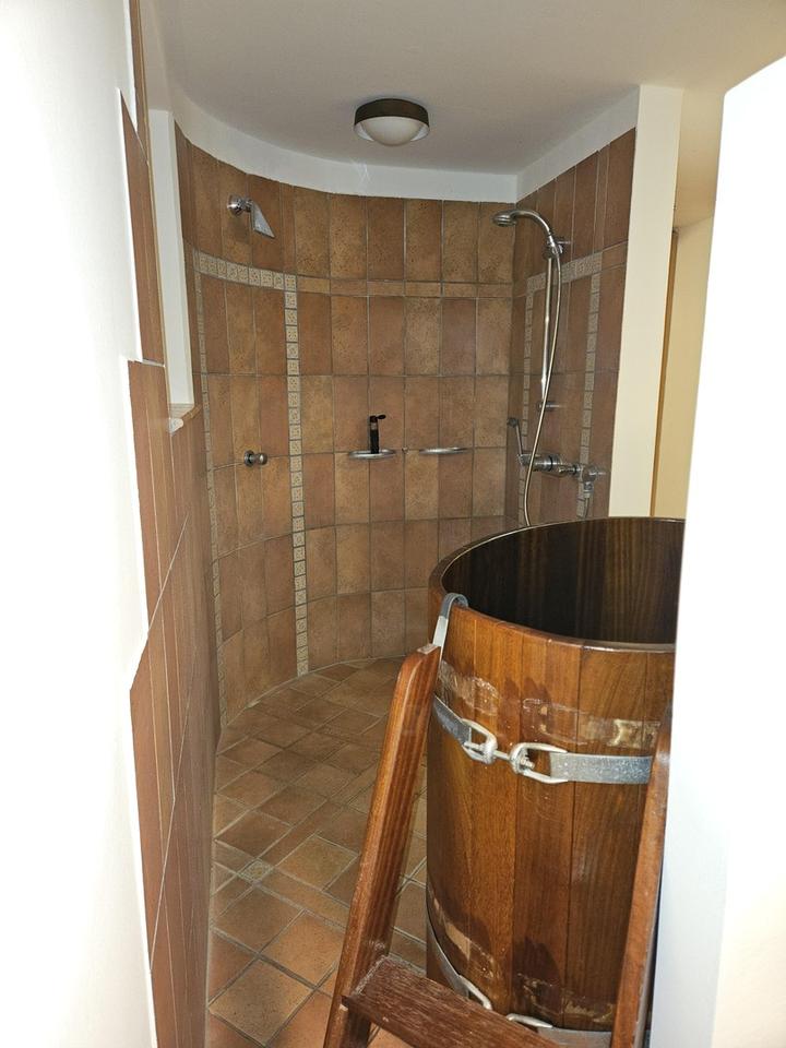 Weide, Wald und Wintergarten - Ein Traumhaus unterm Reetdach – Bild 28