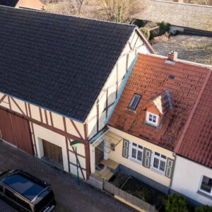 Einfamilienhaus mit Scheune und Garten für den Käufer provisionsfrei