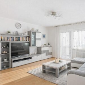 Helle 3 Zi. Wohnung mit Balkon + zuverlässig vermietet + Garage *PROVISIONSFREI*