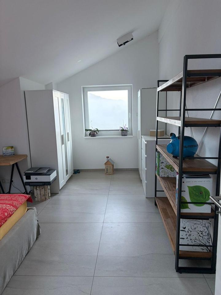 Dachgeschosswohnung in Premiumlage mit Panoramablick – Bild 25