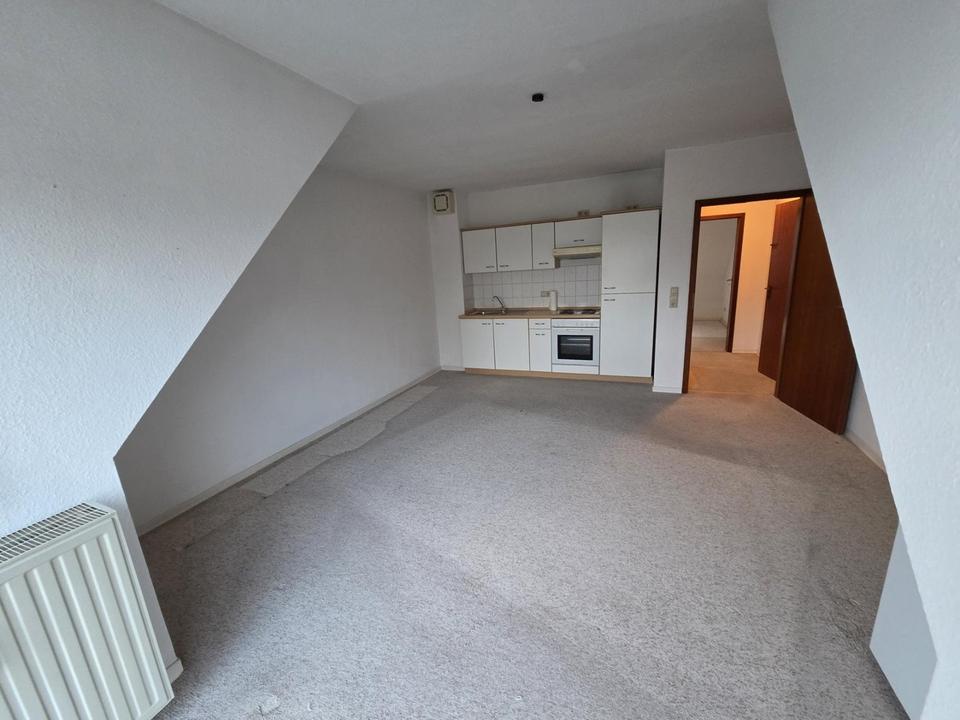 Moderne und helle 2-Zimmer-Dachgeschosswohnung mit Balkon in Moers-Kapellen - WBS erforderlich – Bild 4