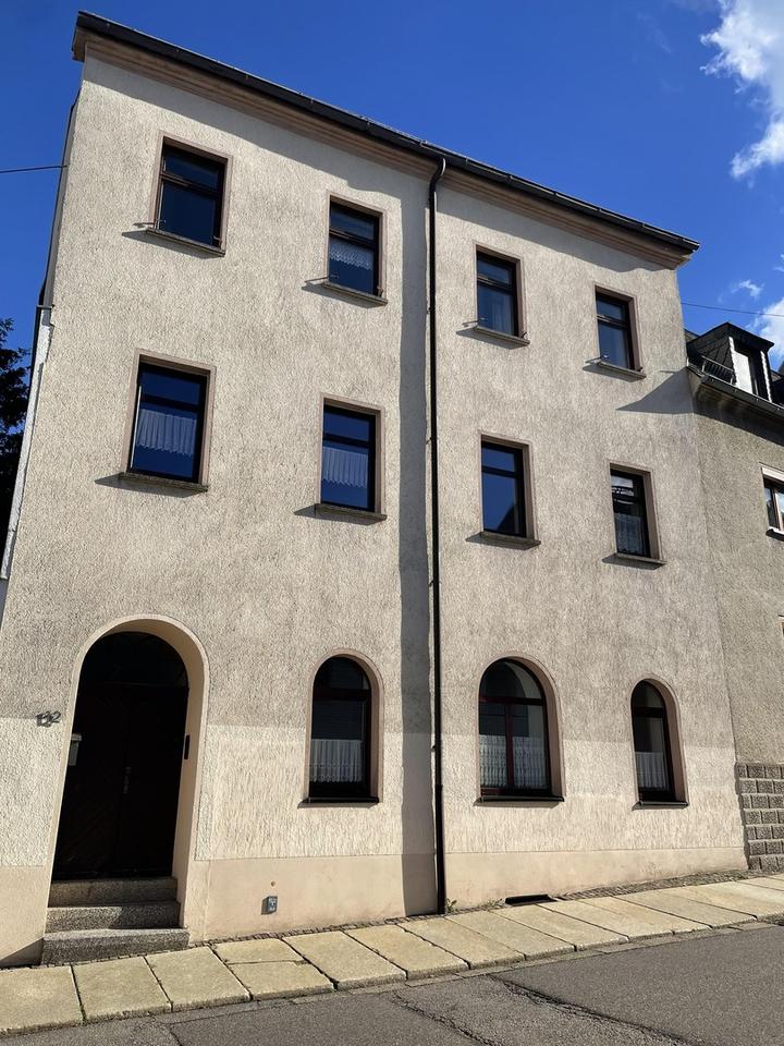 Gepflegtes Stadthaus mit Garten und Terrasse