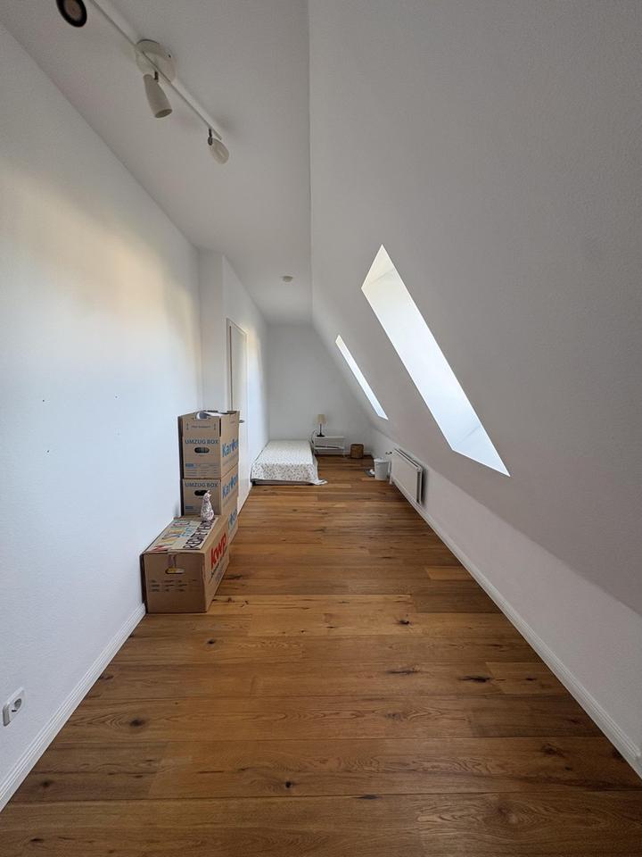 Großzügige Doppelhaushälfte in bester und sehr ruhiger Lage von Hamburg-Volksdorf – Bild 36