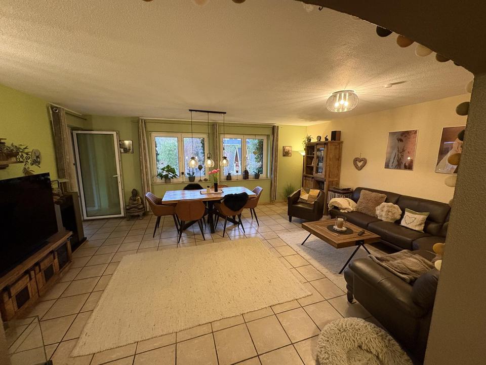 Unabhängig von Öl und Gas. Gepflegte Zweifamilienhaus-DHH in ruhiger und zentraler Lage von Alpen – Bild 12