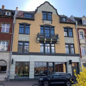 Top-sanierte Praxis / Ladeneinheit / Praxis in Bestlage / Loftwohnung