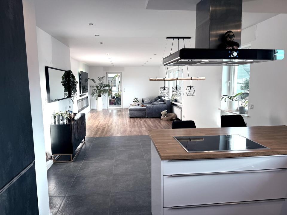 Provisionsfrei! Freistehendes Haus + Einliegerwohnung 865m Garten +Garage,Keller – Bild 7