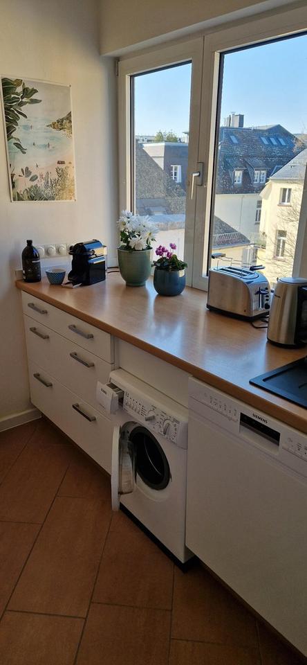 Westend-Nord: 3,5 -Zimmer-Wohnung mit Skyline-Blick