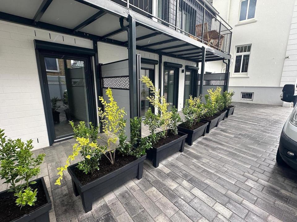 Neuwertige, großzügige 2 Zi. EG-Wohnung im Zentrum