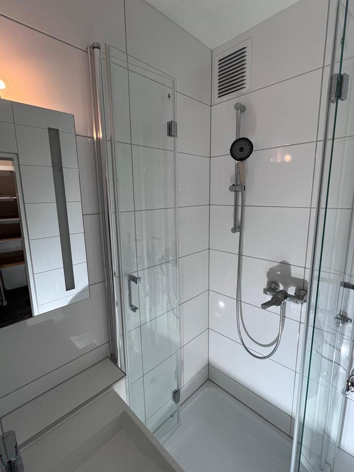 super Rendite von 10,01%, 1ZKB, keine Provision, Blick auf Uni, Innenstadt, 1 min zu Fuß zur Uni – Bild 8