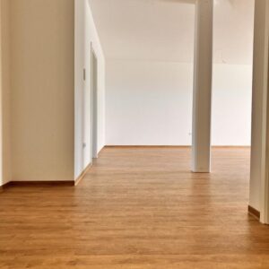 3 1/2 Zimmer EG Wohnung inkl. Grünfläche