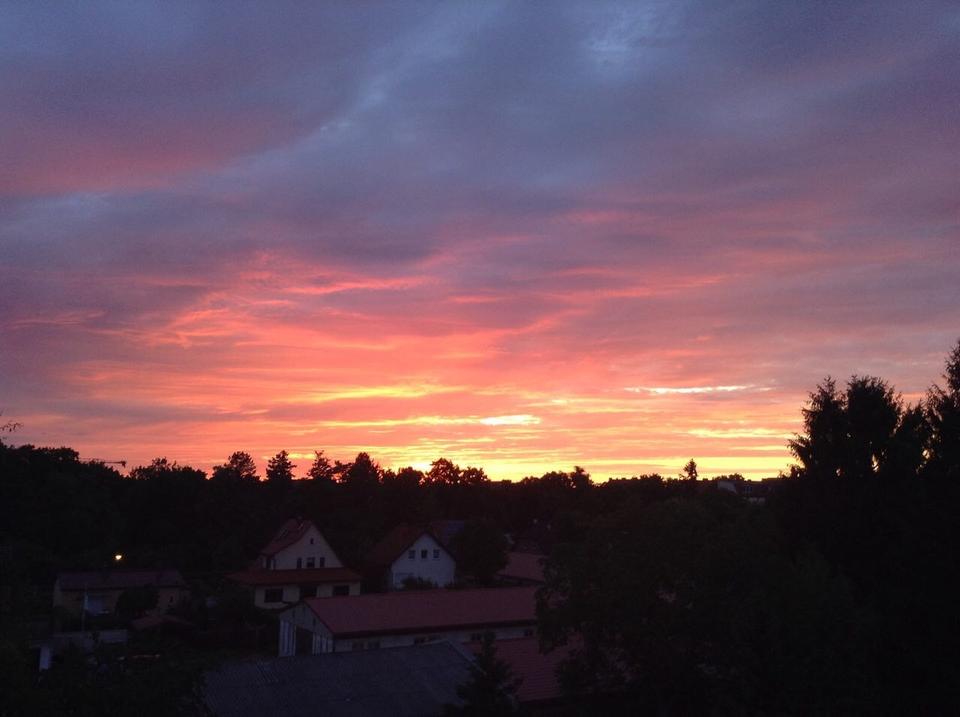 Liebevoll möblierte Altbauwohnung (Gründerzeit) mit 2 Balkonen auf Zeit - Mietende 30.04.2027 – Bild 8