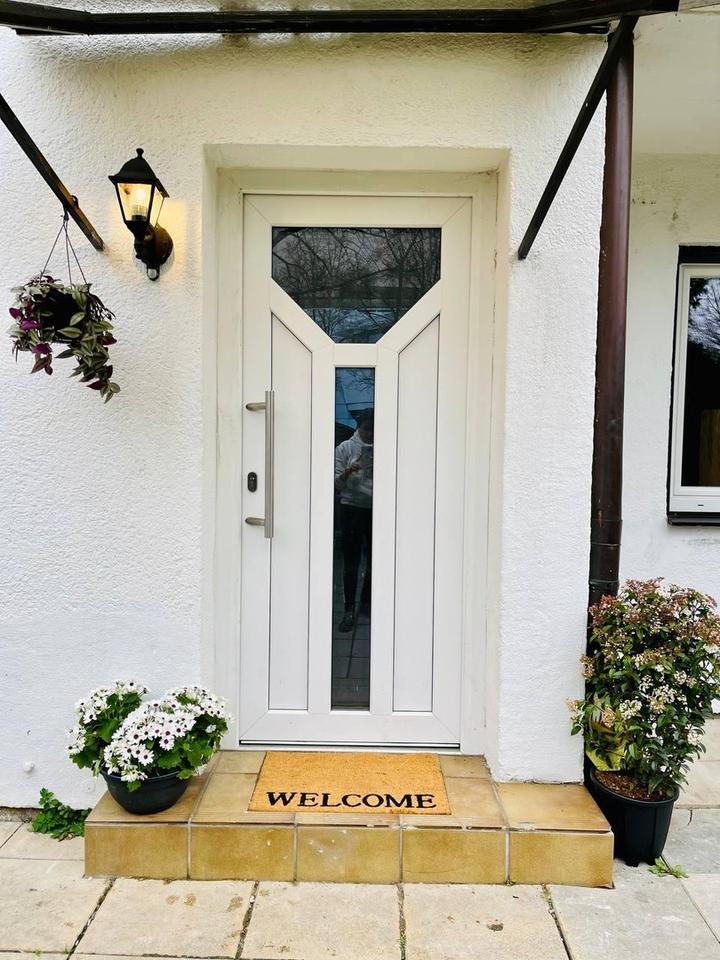 Teilmöbliertes Haus mit 55qm Garten in Schwabing