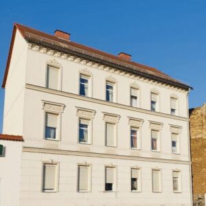 Mehrfamilienhaus in Delitzsch, zentrale Lage, 6 Mietparteien