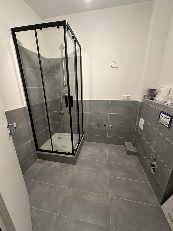 ** Frisch kernsanierte 5-Zimmer-Wohnung im Altbau Dachgeschoss ** – Bild 8