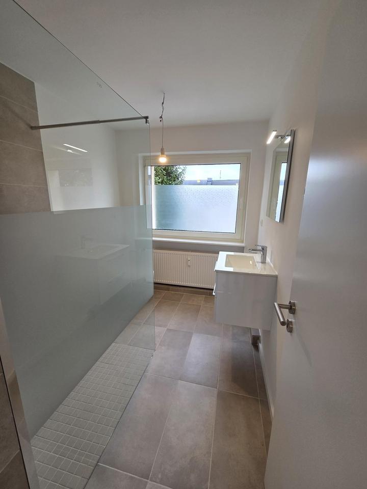 Hochwertig kernsanierte Dachgeschosswohnung mit Südbalkon – moderner Wohnkomfort auf ca. 55,4 m² – Bild 6