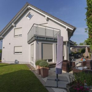 Großzügiges Haus mit 6 Zimmern in Bad Friedrichshall, Wächterstr. 25