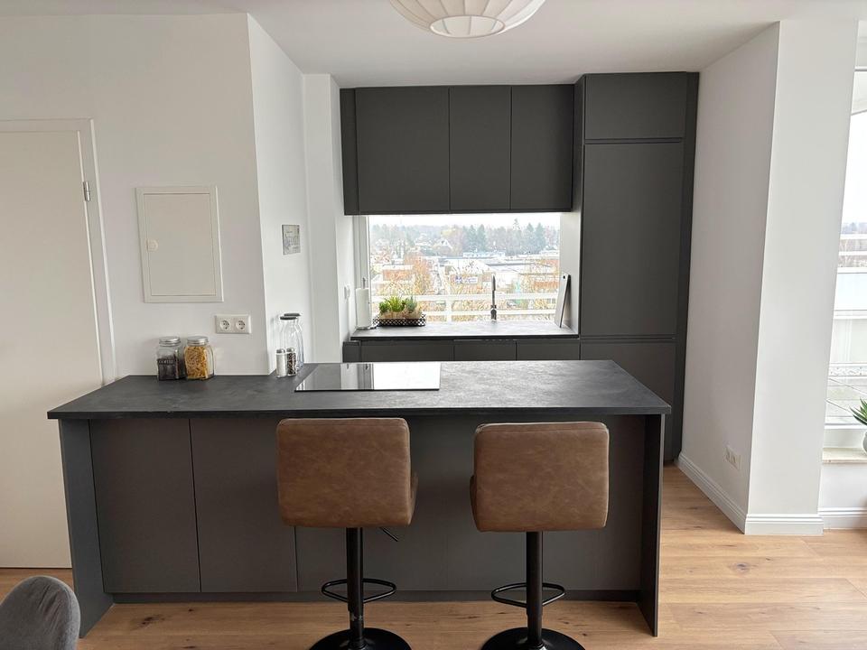 Penthouse mit großer Dachterrasse, Erstbezug nach Sanierung, inkl. TG-Stellplatz, ohne Courtage – Bild 3