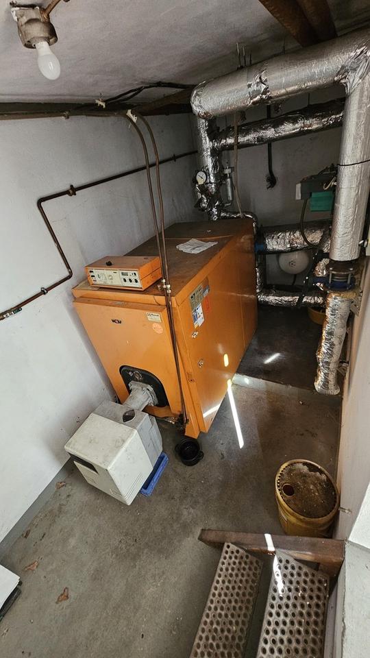 Firmenhalle / Industriehalle mit Bürotrakt – Bild 33