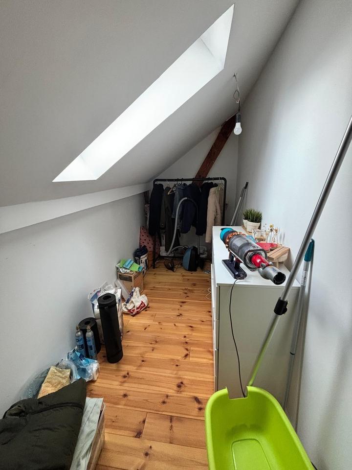 kernsanierte Dachgeschosswohnung in Duisburg-Ruhrort – Bild 12