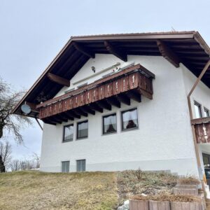 Idyllisch gelegene 5 Zimmer Wohnung