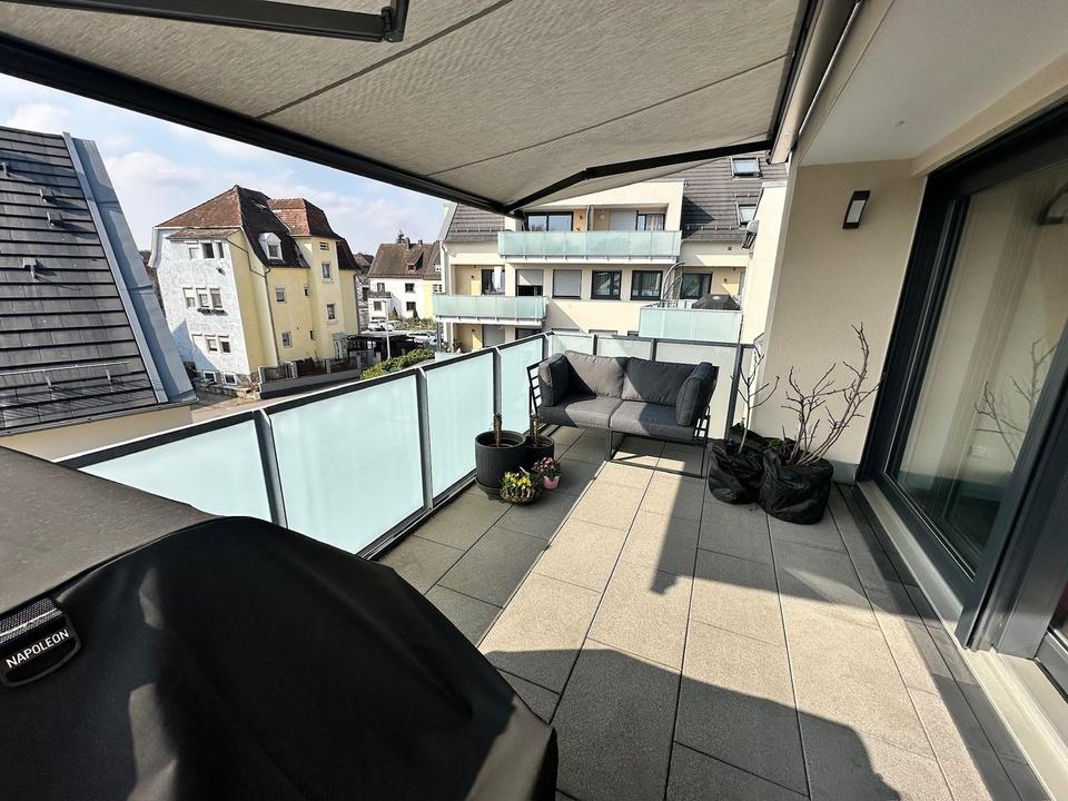 Moderne 4-Zimmer-Maisonettewohnung mit Südbalkon – Bild 2