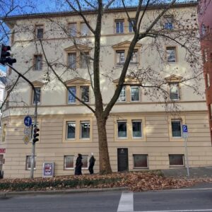 Großzügige 3,5 Zimmer Wohnung in Bestlage