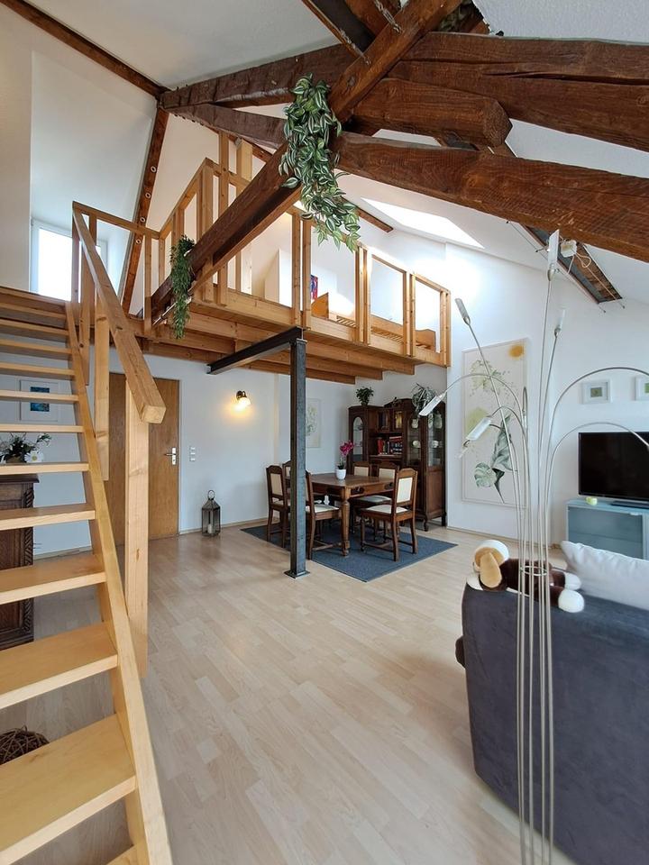 Von Privat: tolle Loft-ähnliche Maisonettewohnung mit Dachterrasse – Bild 3