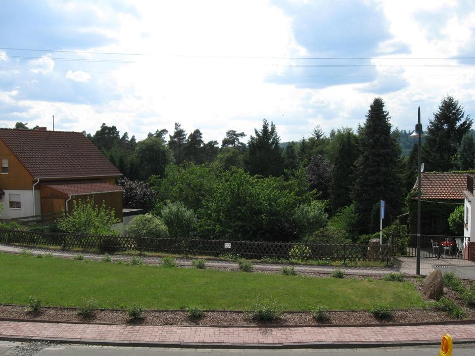 Helle 3,5‑Zimmer‑DG‑Wohnung – sehr geringe Heizkosten, ruhig im Grünen – Bild 2