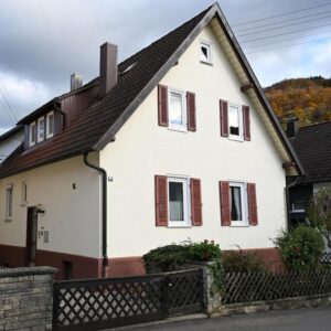 Charmantes Einfamilienhaus in zentraler und begehrter Lage