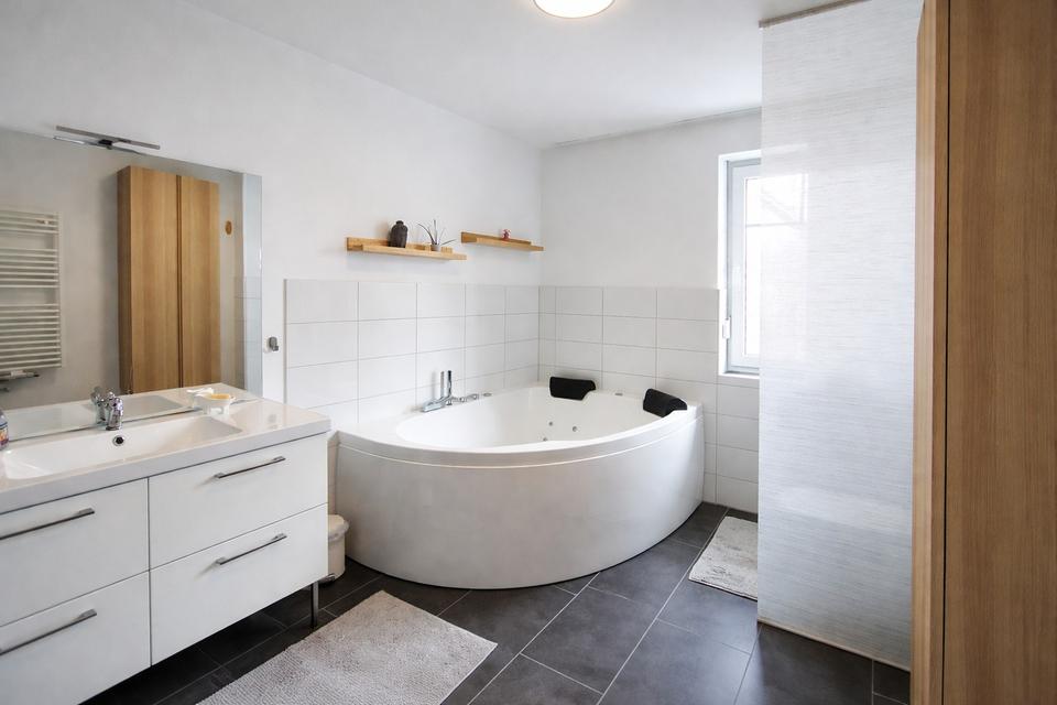 Modernes Einfamilienhaus (EFH) mit Wohlfühlcharakter ohne Makler – Bild 9