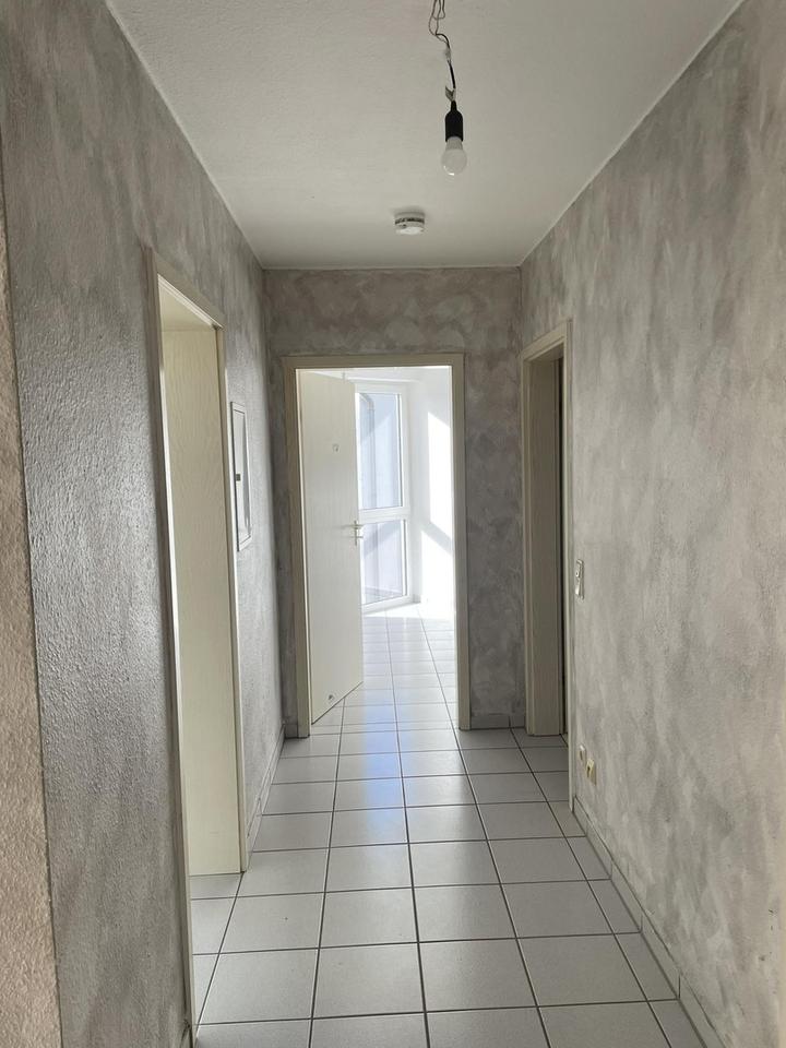 Attraktive 3-Zimmer-Wohnung in bevorzugter Höhenlage mit unverbaubarer Fernsicht – Bild 18