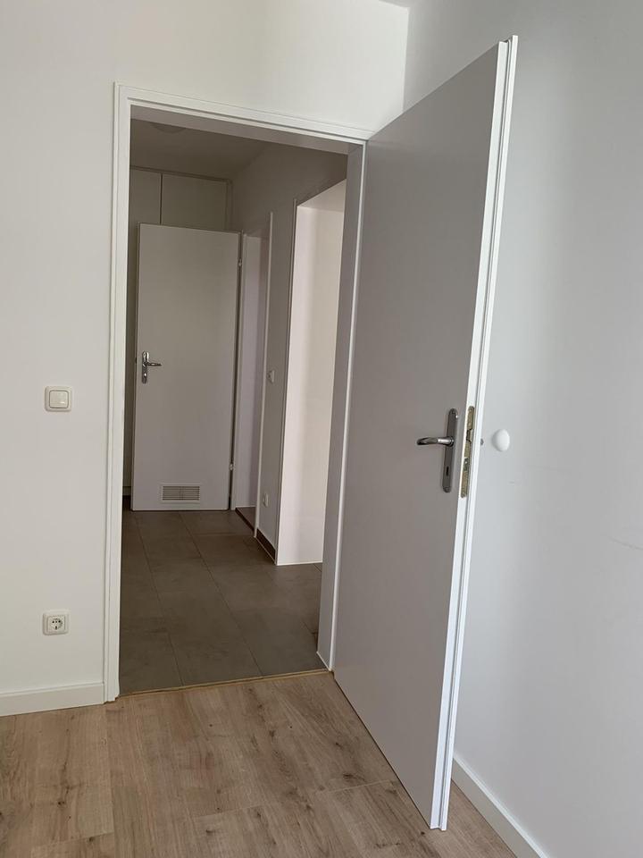 Helle 2 Zimmerwohnung mit Balkon in Pasing Obermenzing – Bild 8