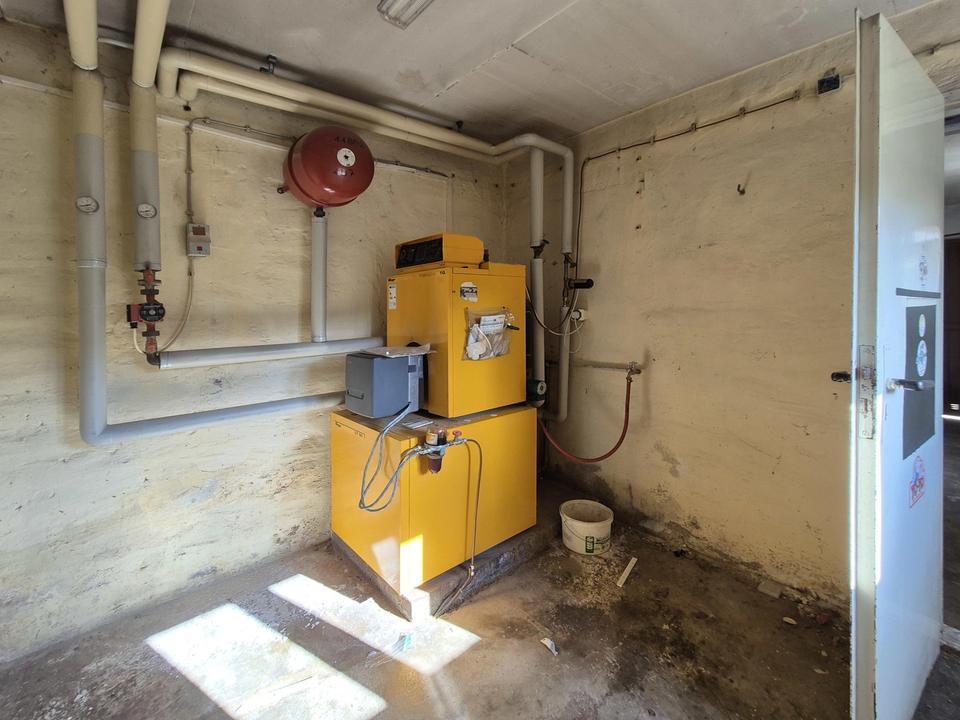 Charmantes Einfamilienhaus mit viel Platz und großem Grundstück in attraktiver Lage – Bild 32