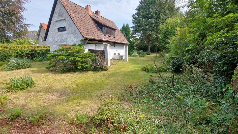 Sonniges Baugrundstück in sehr ruhiger Lage für DHH oder EFH – Bild 2