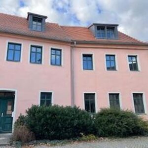 Schöne Maisonette-Wohnung, frisch saniert, mit neuem Bad, zentrumsnah, provisionsfrei
