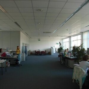 Großräumige helle Büroflächen - Provisionsfrei - Auf Wunsch 235 qm Lager